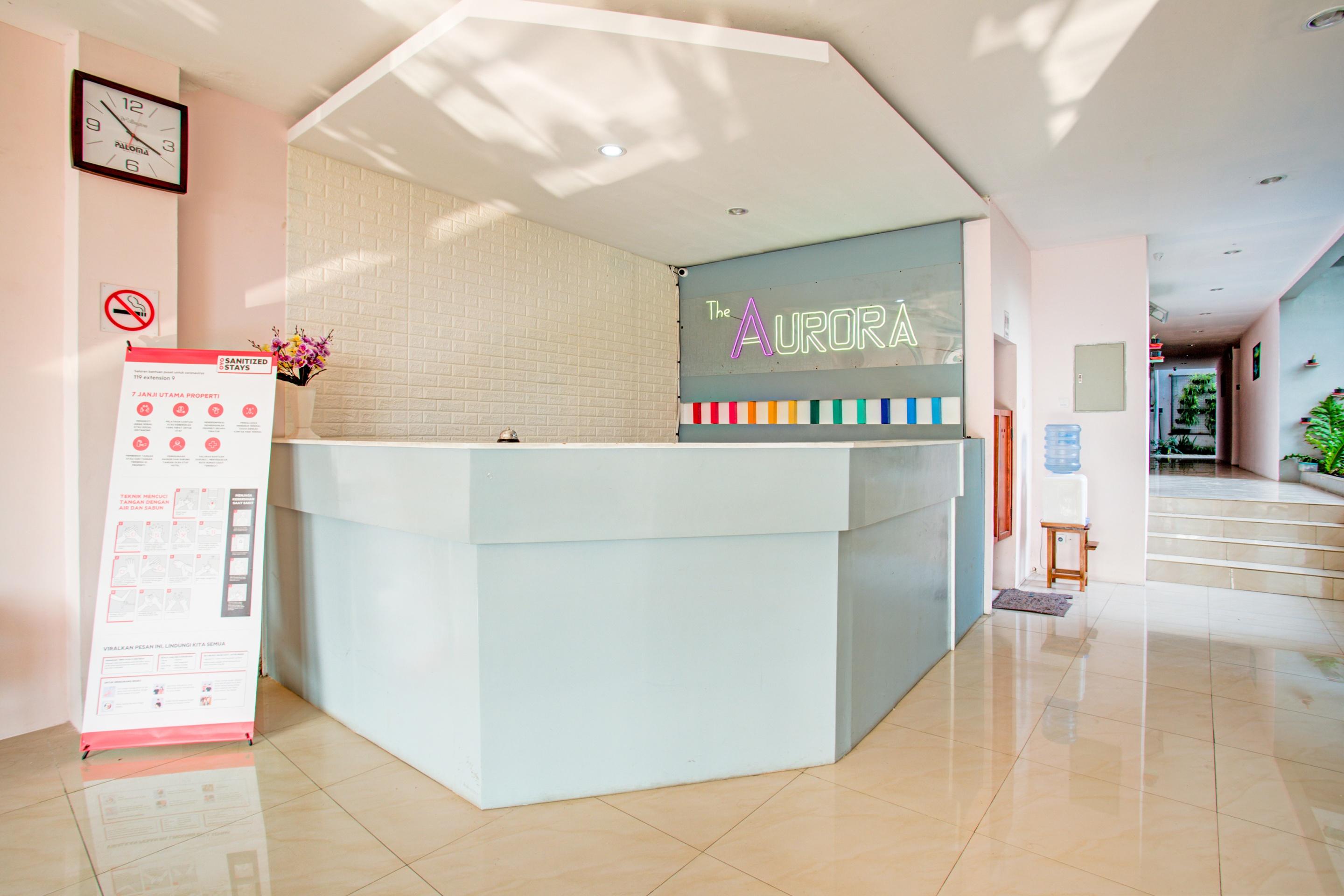 Super Oyo Collection O 3876 The Aurora Inn Лембанг Экстерьер фото